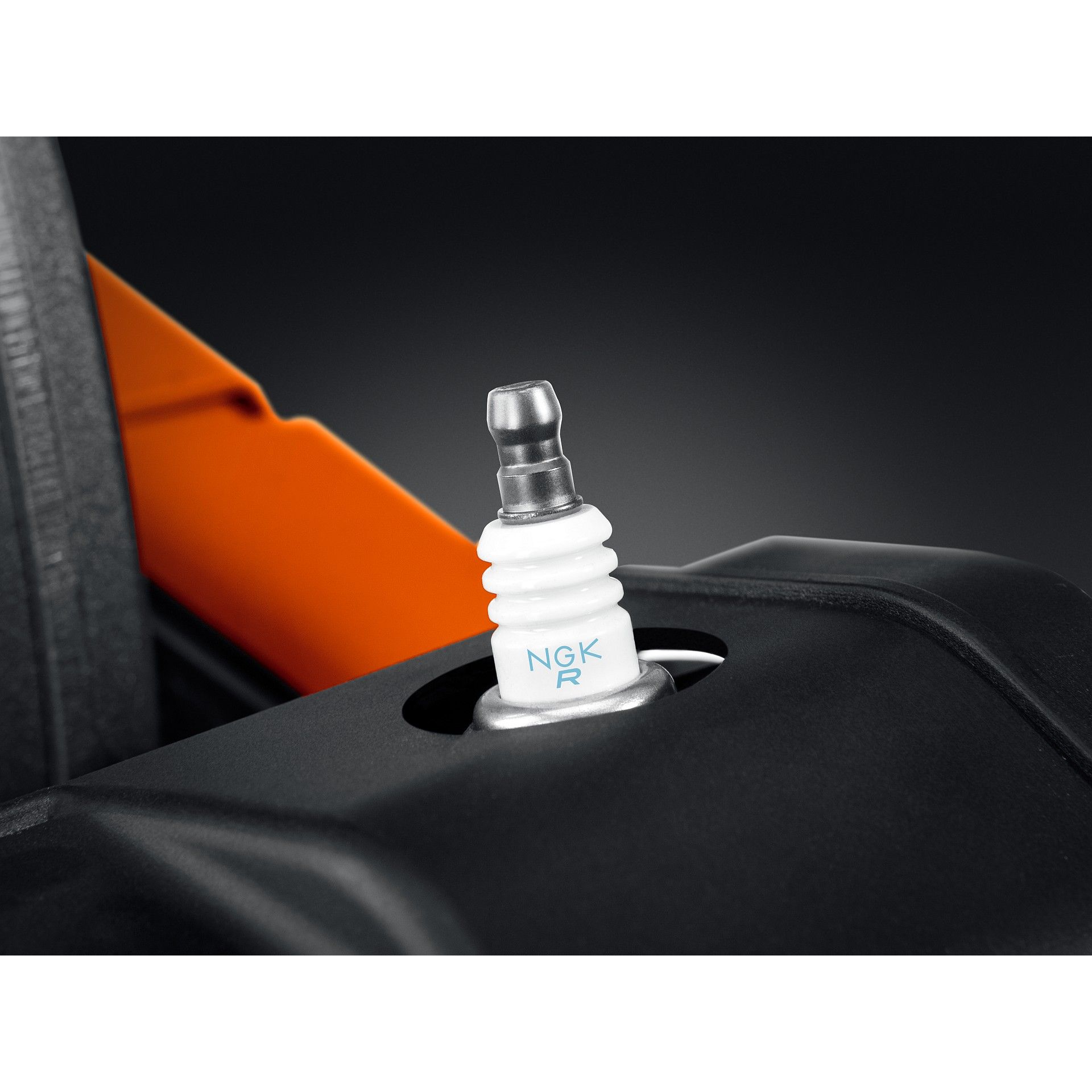 Бензорез по бетону K770-14 H