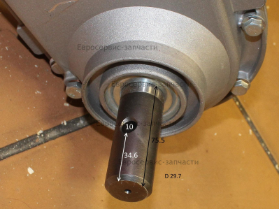 Вал звездочки цепи