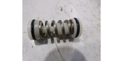 Поршень выходного клапана в сборе