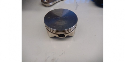 Поршень D70