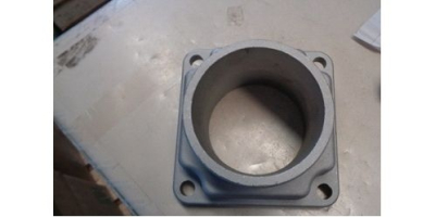 Патрубок нагнетающий