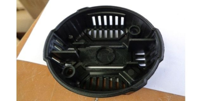 Крышка корпуса двигателя