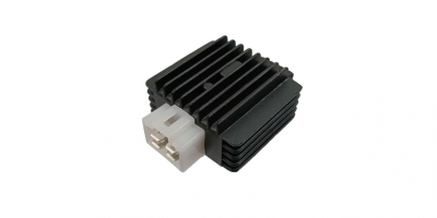 Регулятор напряжения