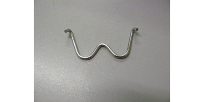 Скоба фиксации оси