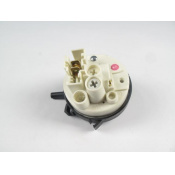 Прессостат (датчик уровня воды) для стиральной машины Whirlpool 481227128526